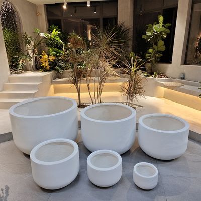 Plantação de argila lisa de fibra de arame com buracos de drenagem