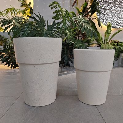 comprar Potes de flores de argila composta de creme com desenho esculpido à mão suave online manufacture