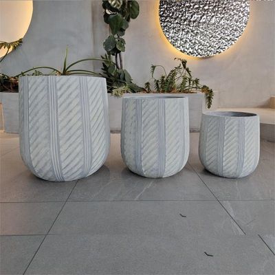 comprar Plantadores de flores de fibra de argila à prova de água e fogo com design moderno de escultura manual online manufacture