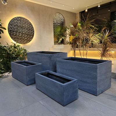 comprar Caixa de plantação de fibra de vidro retangular grande para plantação de flores de jardim ao ar livre online manufacture