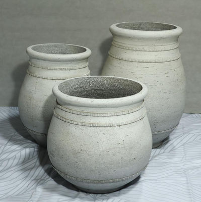 comprar Cimento GRC Planter Pots Estilo Antigos Resistente à geada Caracter Apto para uso ao ar livre Durável online manufacture