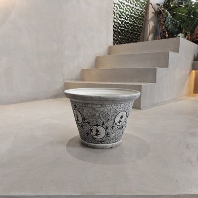 Potes de plantas de plástico de interior e exterior leves com buracos de drenagem