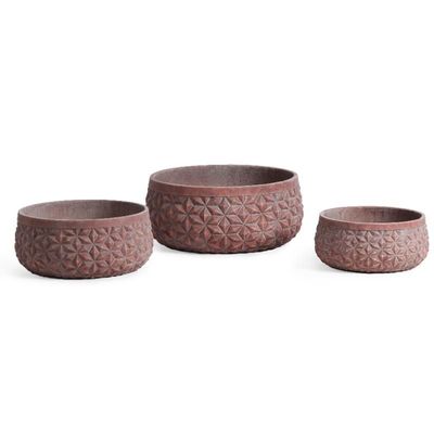 Potes de jardim de cerâmica feitos à mão com buraco de drenagem para pequenas plantas