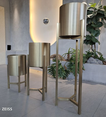 Jardim Multifuncional de aço inoxidável Planter Pots cilindro redondo com suporte