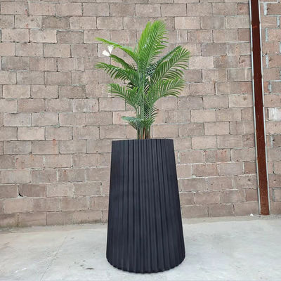 Renove a sua exposição de plantas com a coleção de plantadores de fibra de argila durável